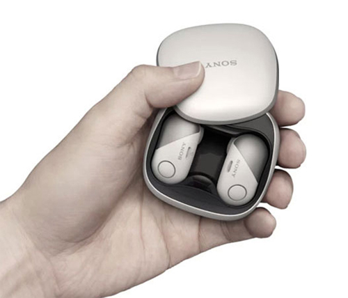 אוזניות ספורט אלחוטיות Sony WF-SP700N עם מיקרופון Bluetooth בצבע לבן הכוללות כיסוי טעינה