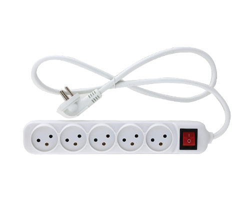 מפצל חשמל 5 שקעים כולל מפסק וכבל באורך כ- 1 מטר Semicom
