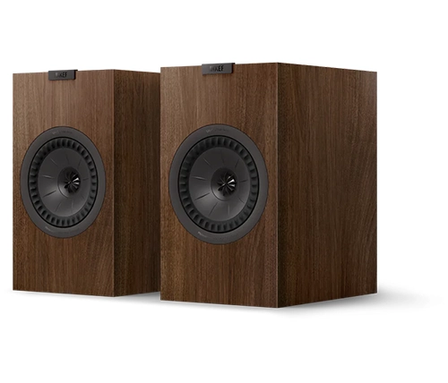 רמקולים מדפיים KEF HiFi Speakers Q3 Meta בצבע עץ אגוז