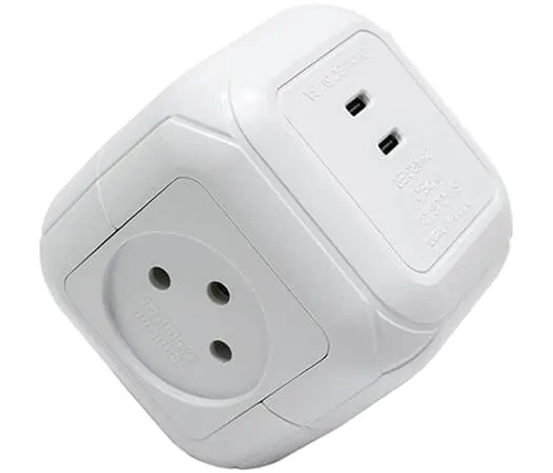 מפצל קובייה 4 שקעים ועוד 2 חיבורי Type-C מבית Semicom