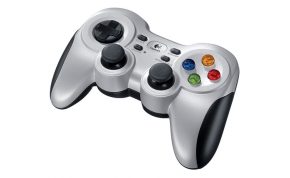 שלט משחק Logitech F710 1