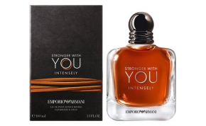 בשמים לגבר Armani Stronger With You Intensely 1