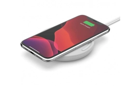 מטען Belkin WIA001 1